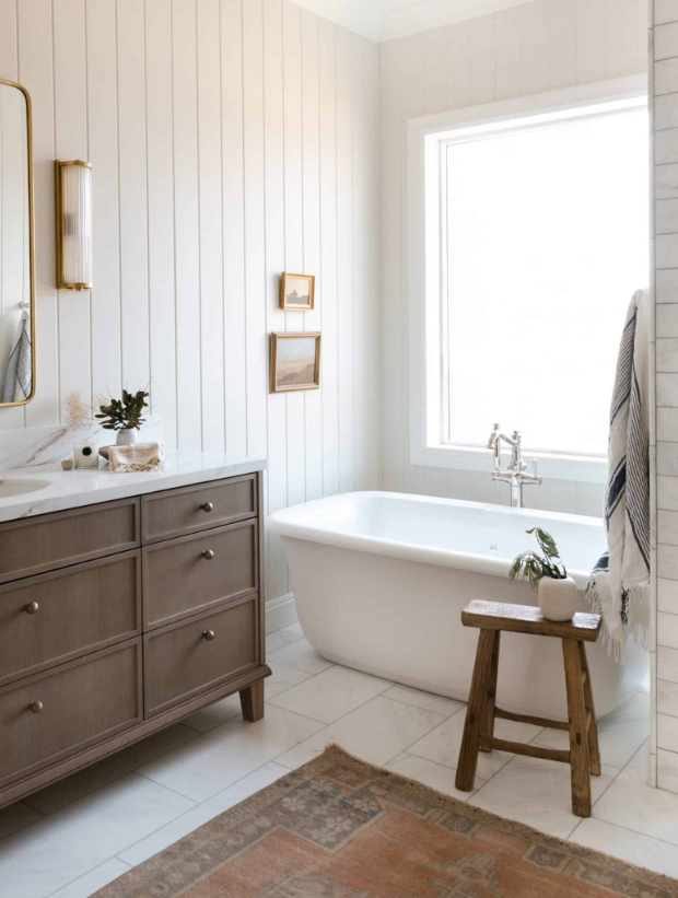 Bright and Airy Bathroom